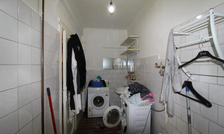 Apartament Demisol in Vila - posibilitate afacere