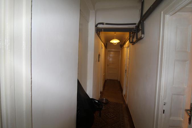 Apartament Demisol in Vila - posibilitate afacere