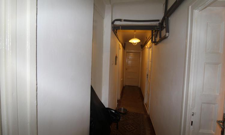 Apartament Demisol in Vila - posibilitate afacere