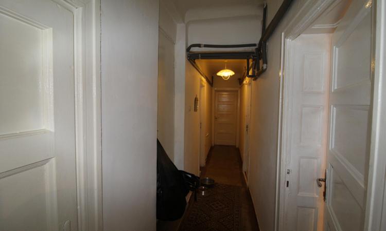 Apartament Demisol in Vila - posibilitate afacere