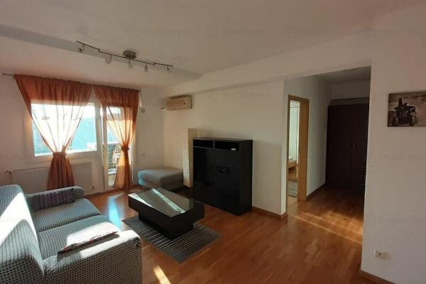 Decebal-Piata Alba Iulia, Bloc nou/Centrala termica proprie/Loc de parcare