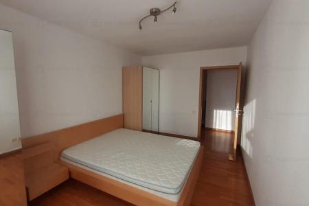 Decebal-Piata Alba Iulia, Bloc nou/Centrala termica proprie/Loc de parcare