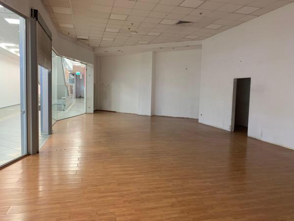 Commercial spaces Bucur Obor Store