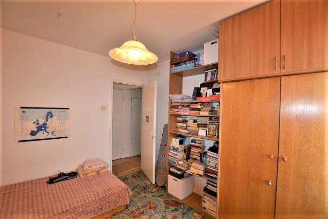 Apartament 3 camere 1983 Obor - Teiul Doamnei - Sanzieni