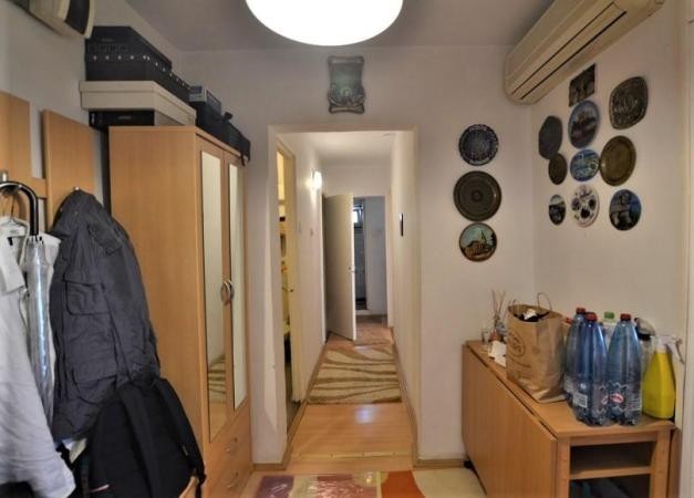 Apartament 3 camere 1983 Obor - Teiul Doamnei - Sanzieni