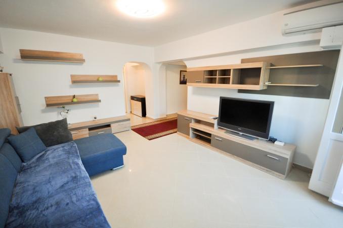 Bd Decebal Rond Alba Iulia Muncii Apartam 3 camere 100mp