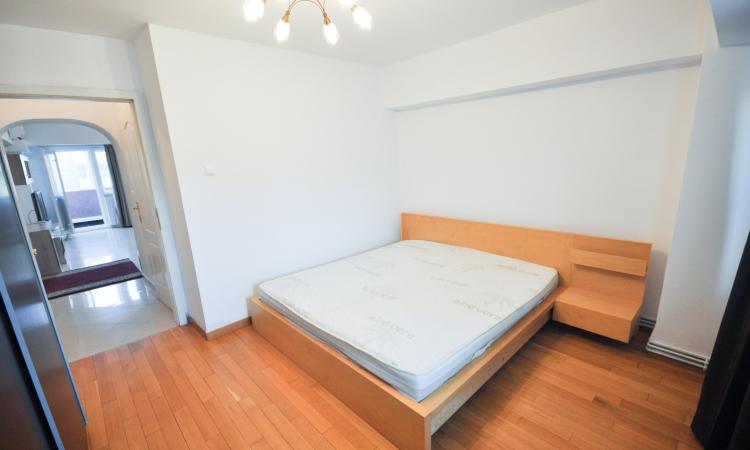 Bd Decebal Rond Alba Iulia Muncii Apartam 3 camere 100mp