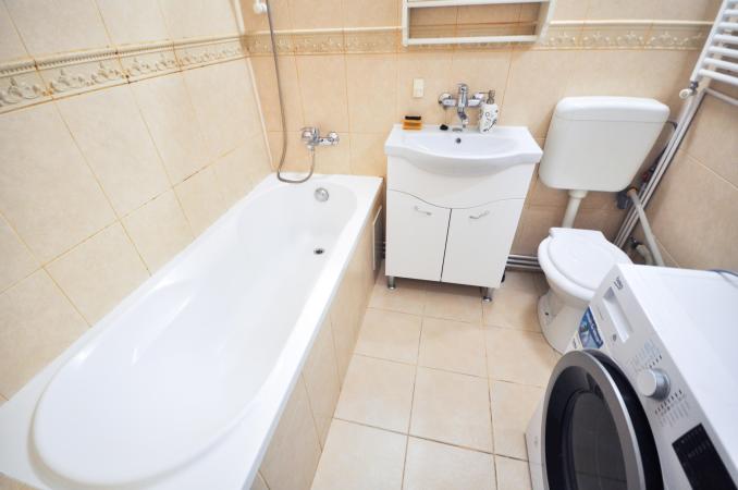 Bd Decebal Rond Alba Iulia Muncii Apartam 3 camere 100mp