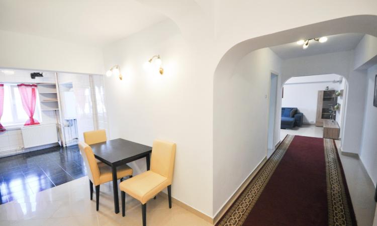 Bd Decebal Rond Alba Iulia Muncii Apartam 3 camere 100mp