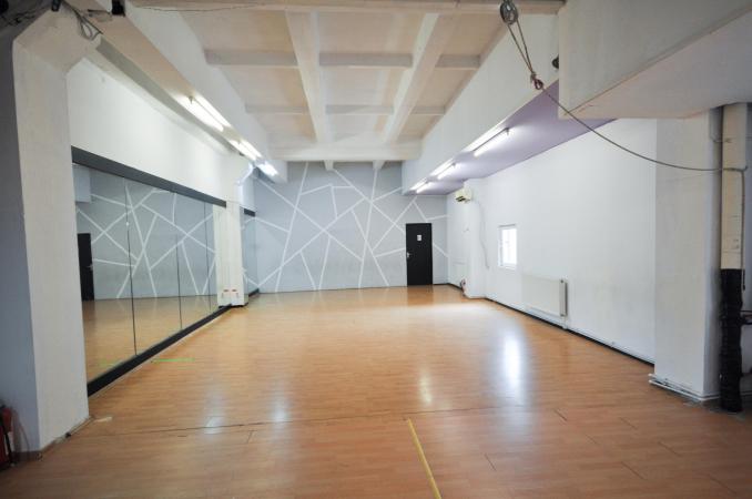 Unirii Tineretului Sala de dans /alte activitati 100mp Open Space 4m Inatime