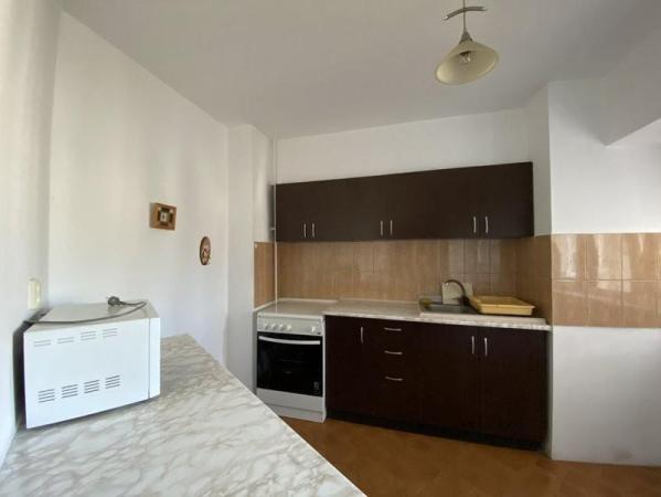 Piata Unirii Fantani Apartament decomandat 5 camere 110mp