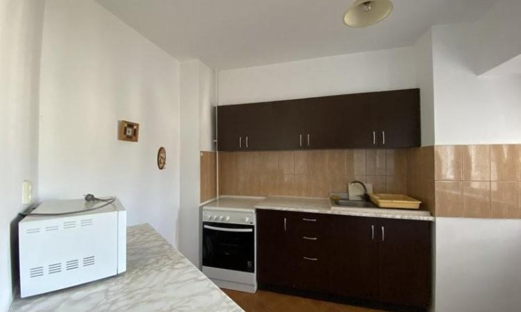 Piata Unirii Fantani Apartament decomandat 5 camere 110mp