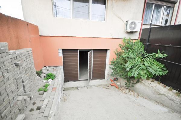 Metrou Mihai Bravu Spatiu comercial la Demisol 177mp