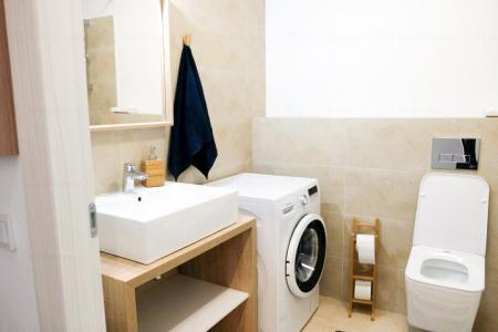 Tineretului Cantemir Marasesti Apart Decom 3 cam Parcare Bloc Nou