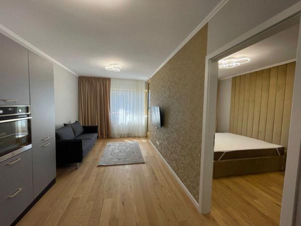 Aviatie Park , 2 camere Lux  +loc de parcare