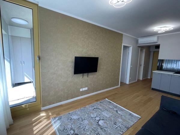 Aviatie Park , 2 camere Lux  +loc de parcare