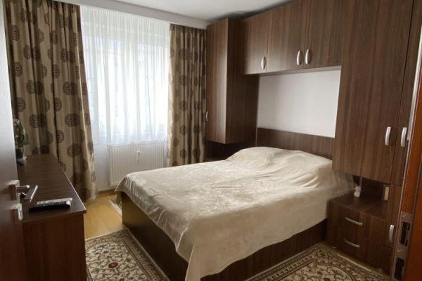 Apartament 3 camere Casa de Pensii , Vitan Mall