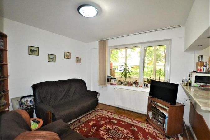 Apartament 4 camere - Lacul Tei - Masina de Paine