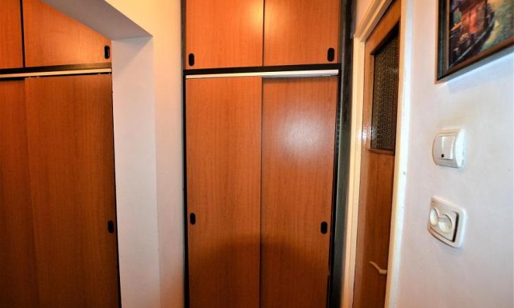 Apartament 4 camere - Lacul Tei - Masina de Paine