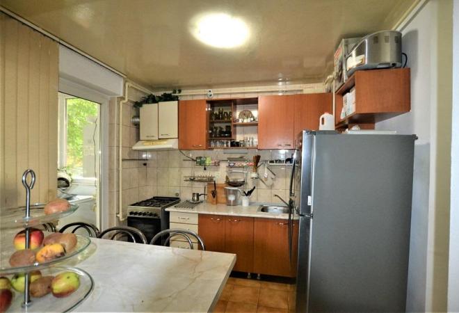 Apartament 4 camere - Lacul Tei - Masina de Paine