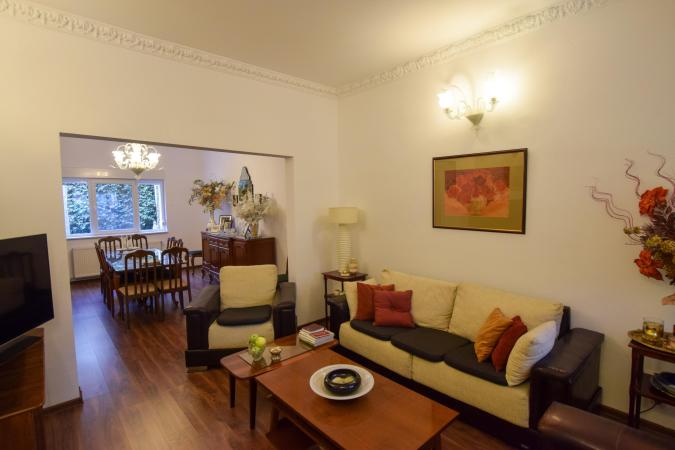 Vila 6 cam -220 mpc - teren 166 mp - Piata Alba Iulia - Aniversarii - Dristor