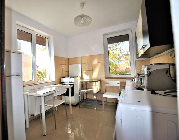 Apartament 3 camere - Baneasa - in vila - zona linistita