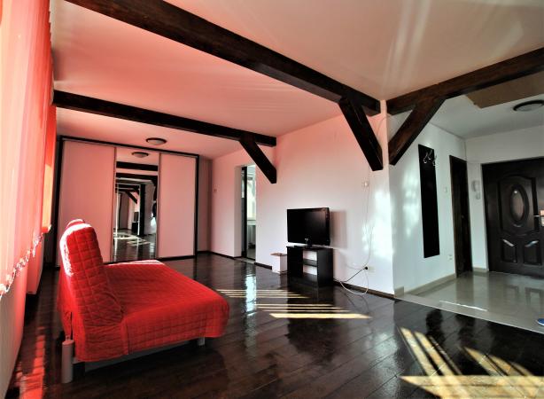 Apartament 3 camere - Baneasa - in vila - zona linistita