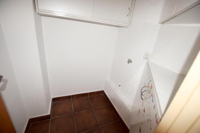 Apartament 3 camere - 1990 - etaj 7/8 - Vlad Dracu - Nerva Traian