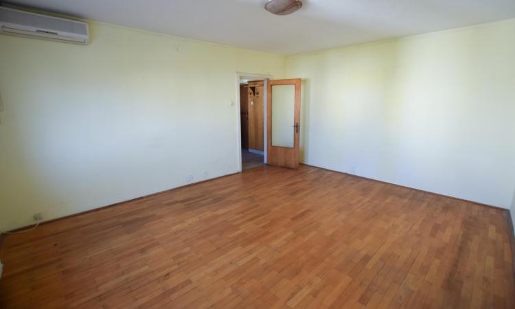 Apartament 3 camere - 1990 - etaj 7/8 - Vlad Dracu - Nerva Traian