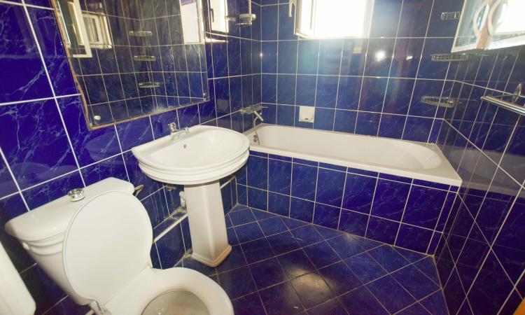 Apartament 3 camere - 1990 - etaj 7/8 - Vlad Dracu - Nerva Traian