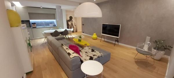 3 camere - mobilat/utilat - nou - cu parcare - One Herastrau Towers