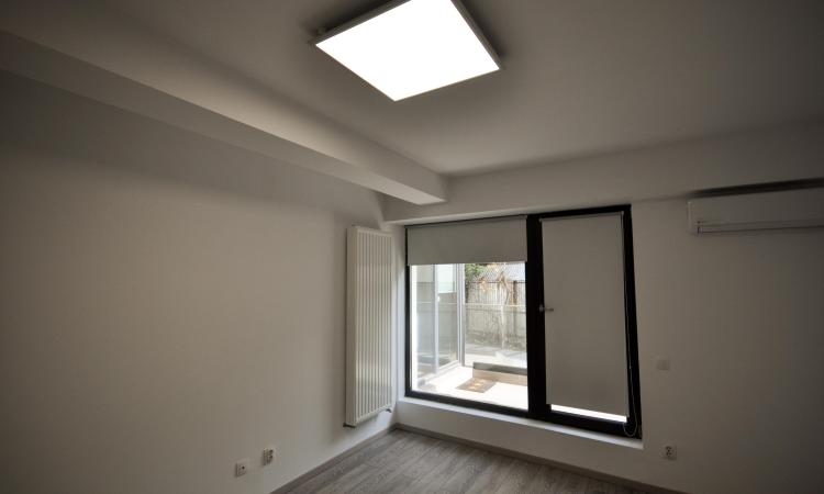 Calea Calarilor Spatiu birouri 3 camere Bloc Nou Centrala
