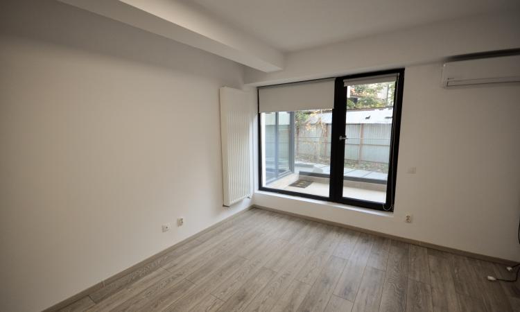 Calea Calarilor Spatiu birouri 3 camere Bloc Nou Centrala