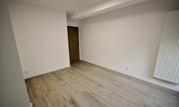 Calea Calarilor Spatiu birouri 3 camere Bloc Nou Centrala