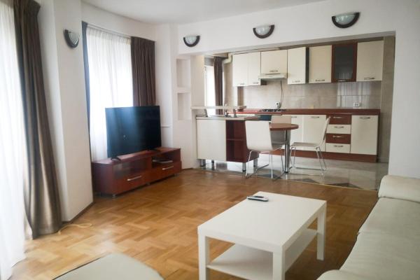 B-dul Decebal - apartament 3 camere, mobilat si utilat