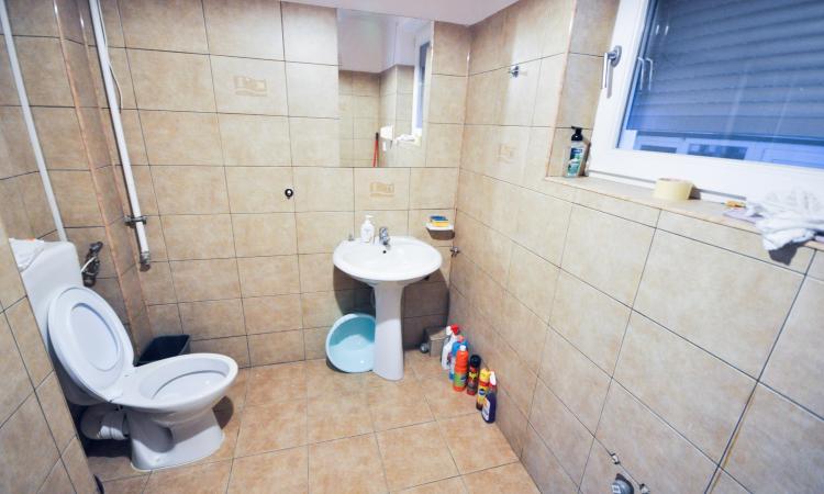 Decebal Piata Muncii Baba Novac Vila Singur Curte 200mp Centrala