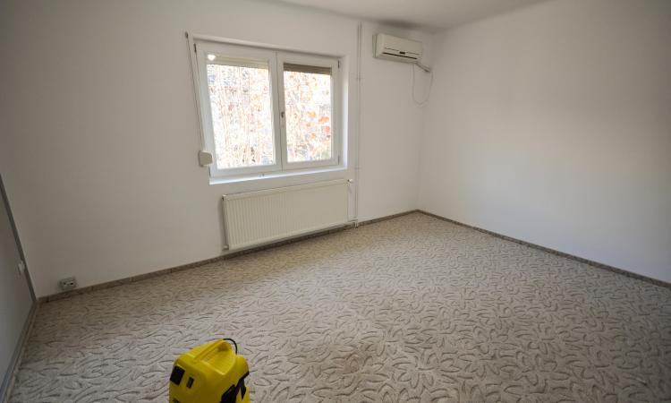 Decebal Piata Muncii Baba Novac Vila Singur Curte 200mp Centrala