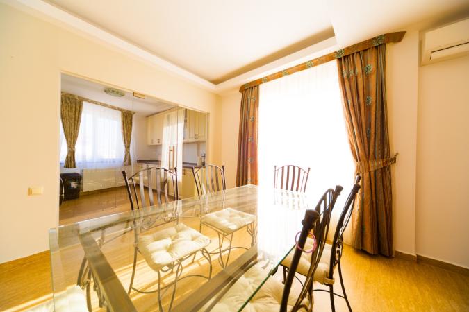 3 camere Zenville Pipera 100mp utili , 650 euro
