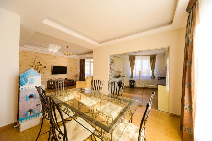 3 camere Zenville Pipera 100mp utili , 650 euro