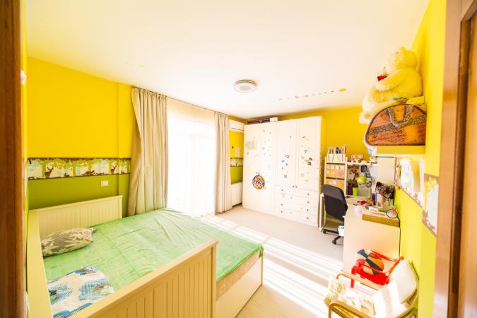 3 camere Zenville Pipera 100mp utili , 650 euro