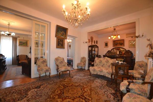 Apartament 4 camere Universitate - Piata Rosetti