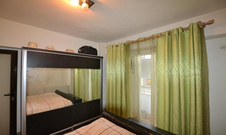 Apartament 2 camere Unirii - Sfanta Vineri - imobil 1991