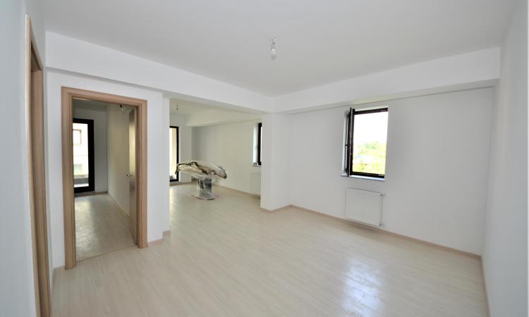 Apartament 4 camere - Sos. Gheorghe Ionescu Sisesti