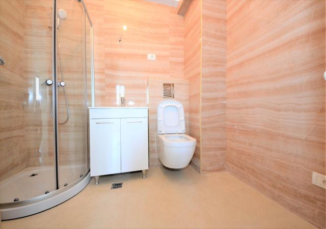 Apartament 4 camere - Sos. Gheorghe Ionescu Sisesti