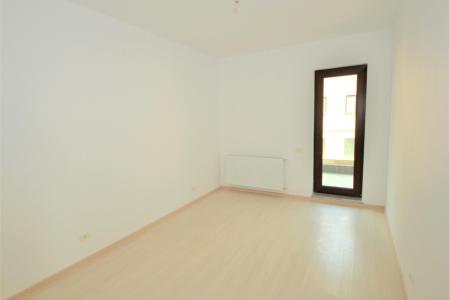 Apartament 4 camere - Sos. Gheorghe Ionescu Sisesti