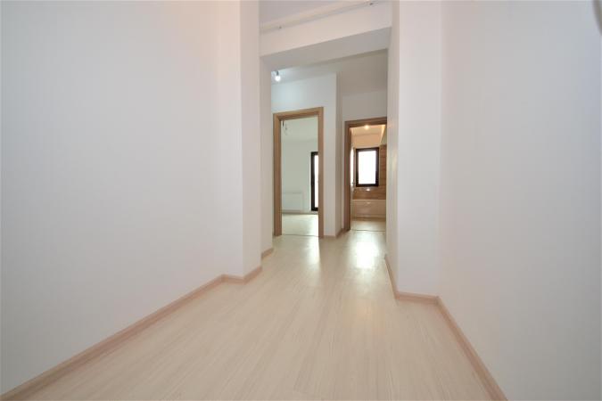Apartament 4 camere - Sos. Gheorghe Ionescu Sisesti
