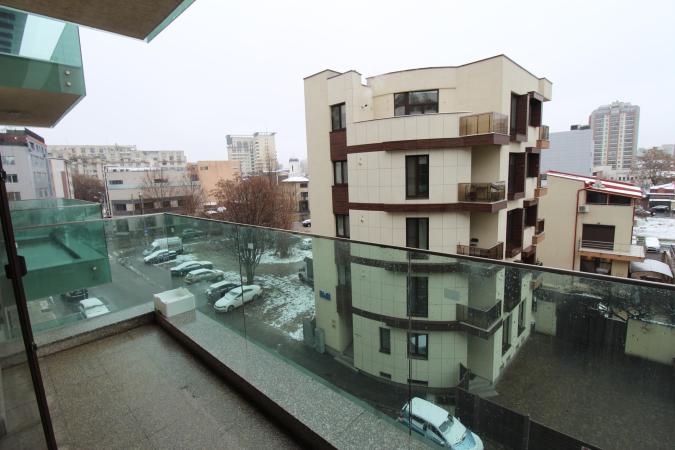 Piata Alba Iulia-Burebista-centrala proprie-bloc nou