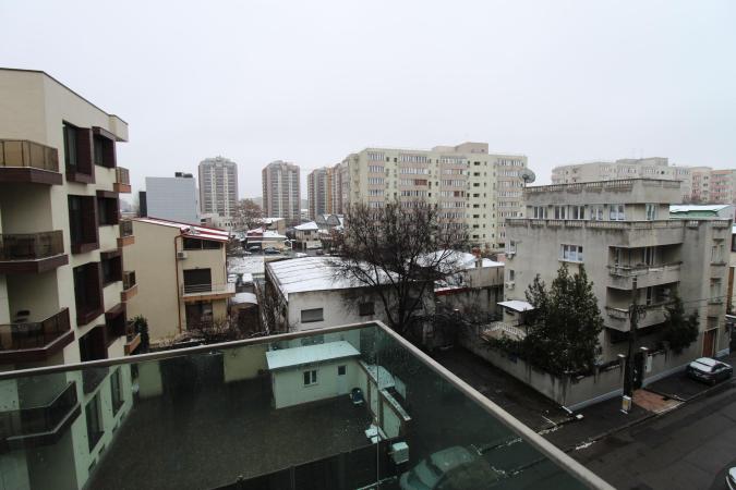 Piata Alba Iulia-Burebista-centrala proprie-bloc nou