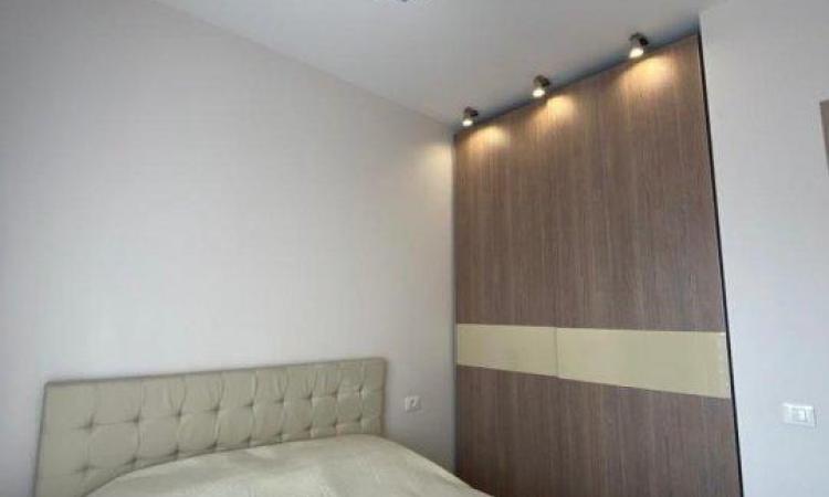 Piata Alba Iulia-Burebista-centrala proprie-bloc nou