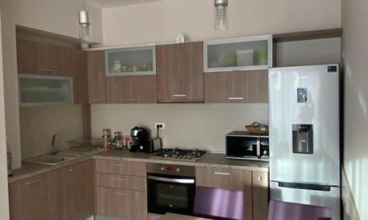 Piata Alba Iulia-Burebista-centrala proprie-bloc nou